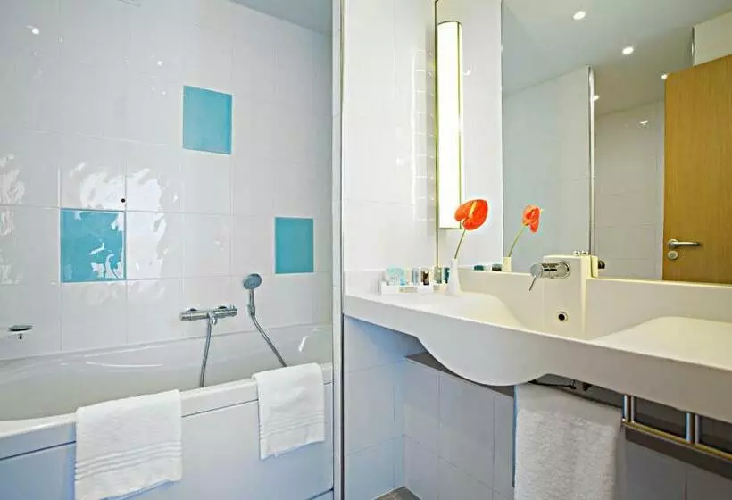 オーシャンビュースーペリアールーム, Novotel Salerno Est Arechi