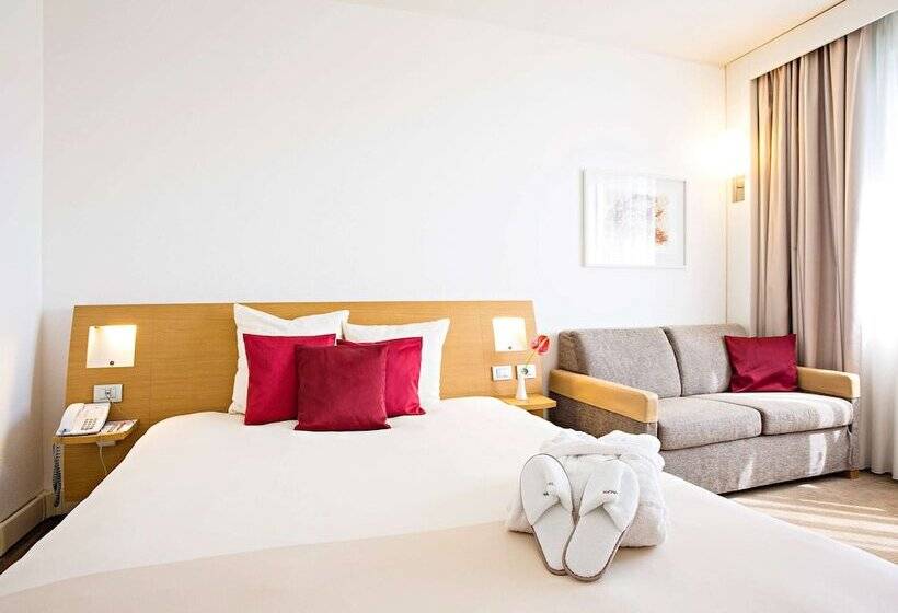 اتاق اجرایی با چشم‌انداز دریا, Novotel Salerno Est Arechi