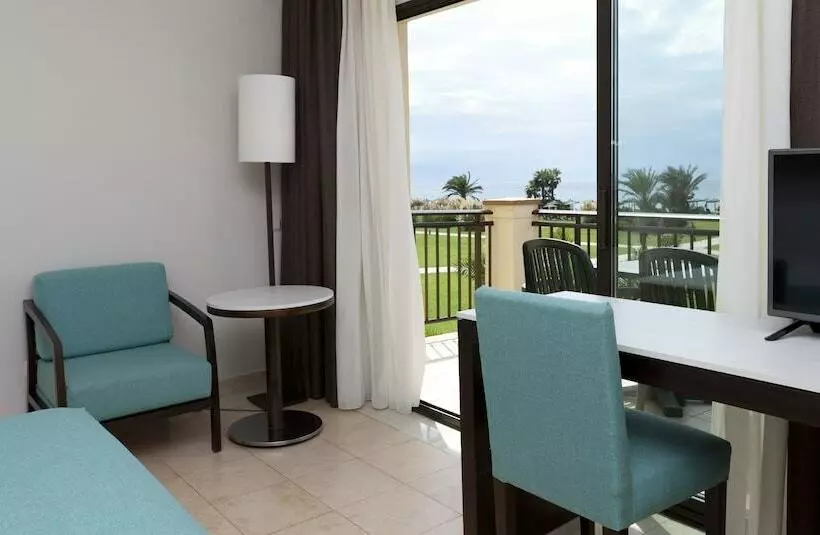 اتاق اساندارد با چشمانداز جانبی به دریا, Impressive Playa Granada Golf