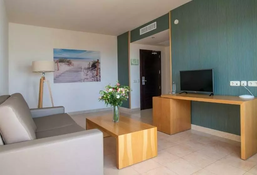 سوییت جونیور با چشمانداز دریا, Impressive Playa Granada Golf