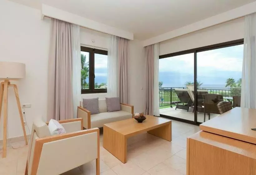 سوییت جونیور با چشمانداز دریا, Impressive Playa Granada Golf
