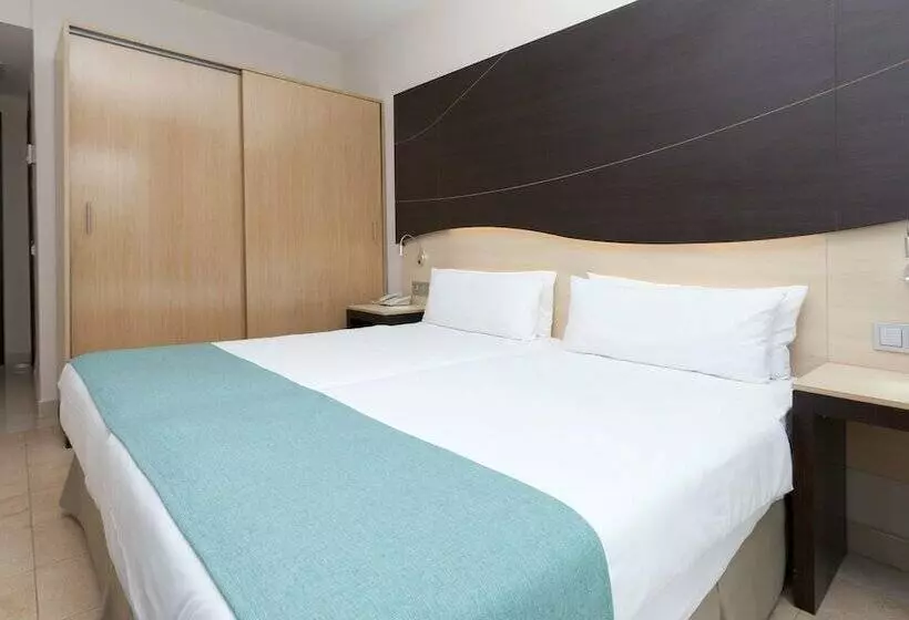 اتاق اکونومی, Impressive Playa Granada Golf
