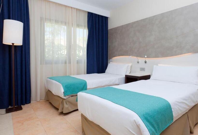 غرفة عائلية, Impressive Playa Granada Golf