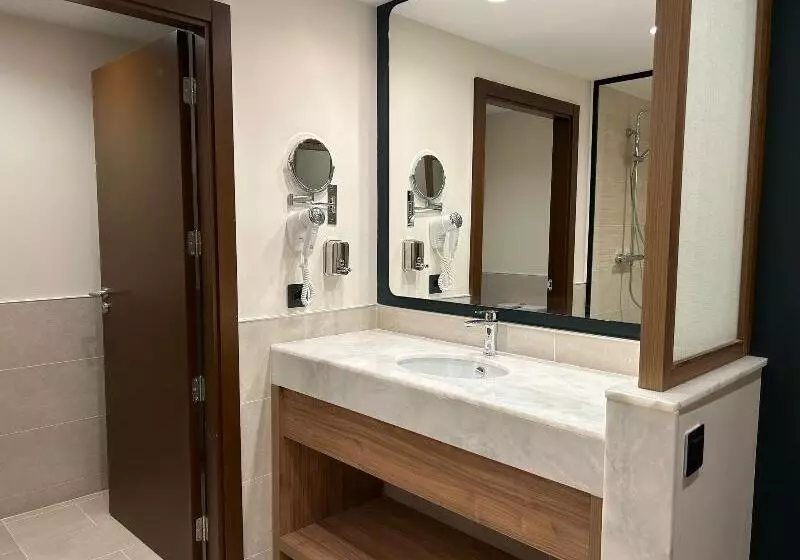 اتاق اساندارد با چشمانداز جانبی به دریا, Impressive Playa Granada Golf