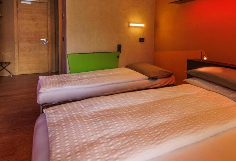 스탠다드 트리플 발코니 룸, Ambienthotel Primaluna