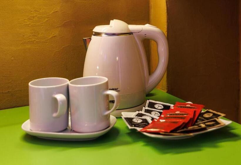 带阳台的三人标准间, Ambienthotel Primaluna