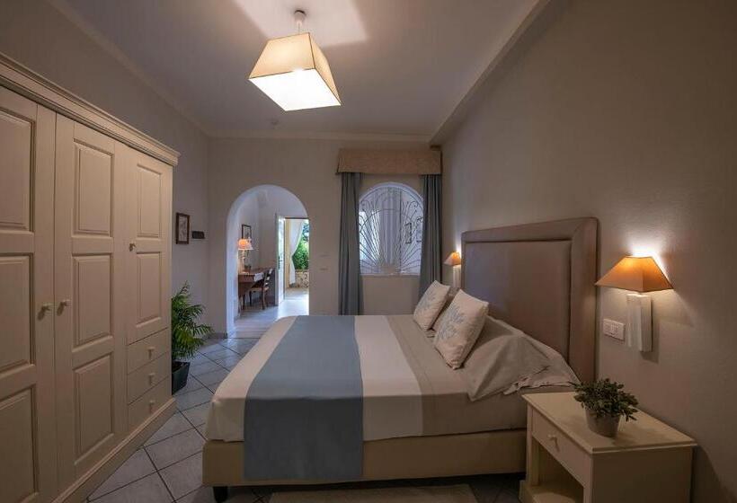 Семейный Номер, Boutique Hotel Su Sergenti