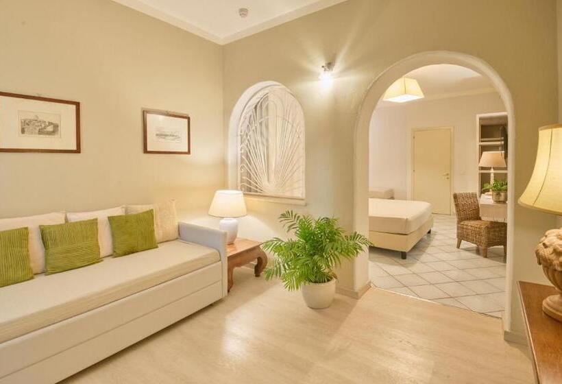 اتاق خانوادگی, Boutique Hotel Su Sergenti