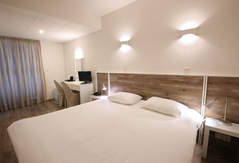 اتاق خانوادگی, Centrum Hotel   City Center