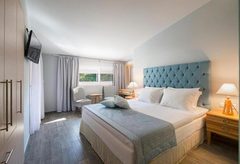 جناح غرفتين نوم, Albatros