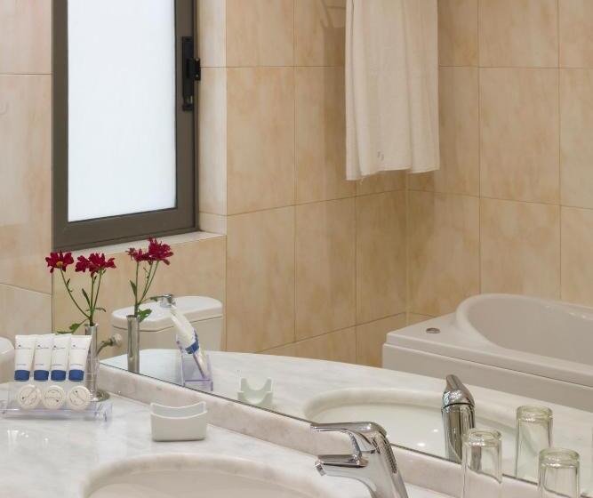 غرفة تنفيذية, Blue Sea Hotel Alimos