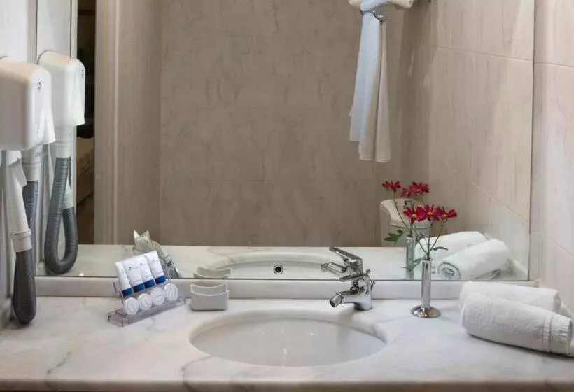 ファミリールーム, Blue Sea Hotel Alimos