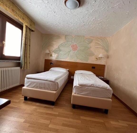 스탠다드 룸, Breuil