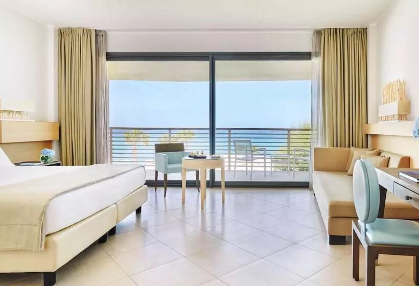 オーシャンビュースーペリアールーム, Capovaticano Resort Thalasso Spa