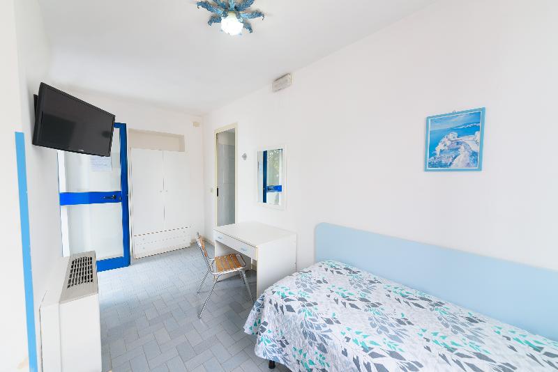 스탠다드 싱글 룸, Celeste