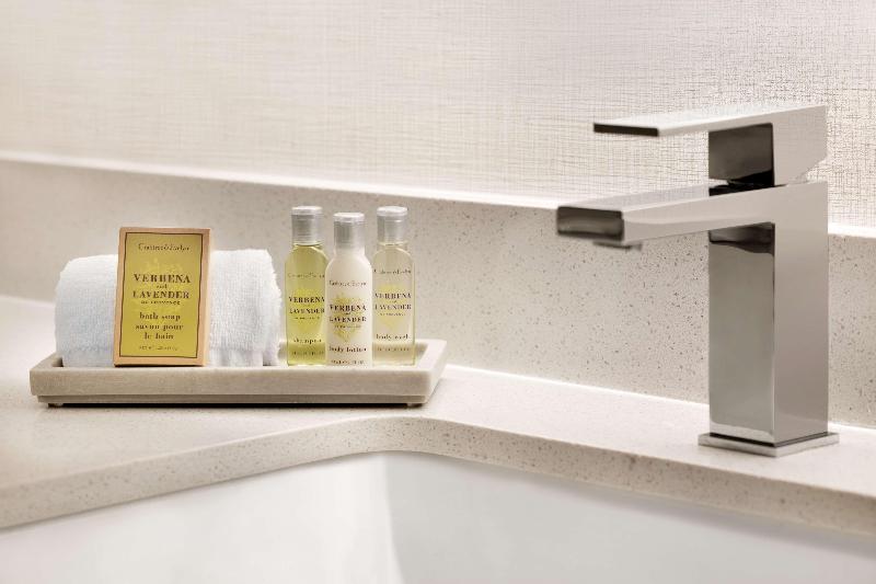 스탠다드 룸, Celeste