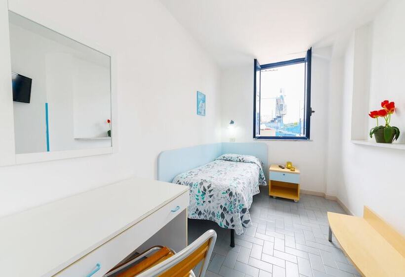 스탠다드 싱글 룸, Celeste