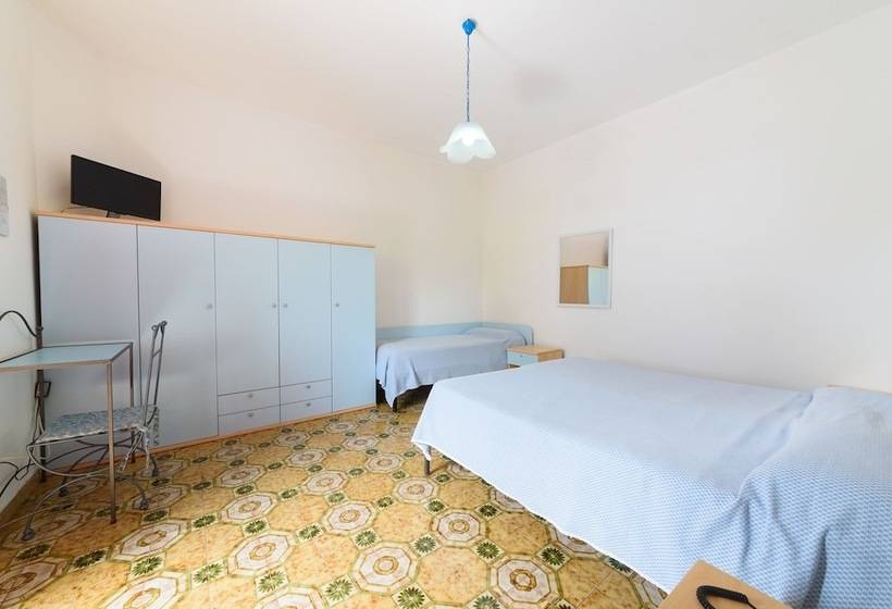 스탠다드 트리플 룸, Celeste