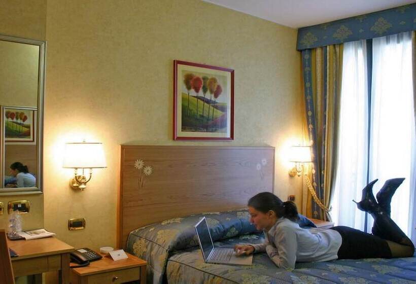 اتاق استاندارد یک نفره, Boutique Hotel Dieci