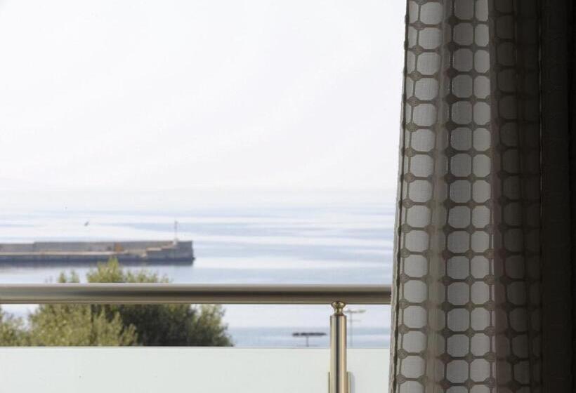 オーシャンビュースーペリアールーム, Esperia