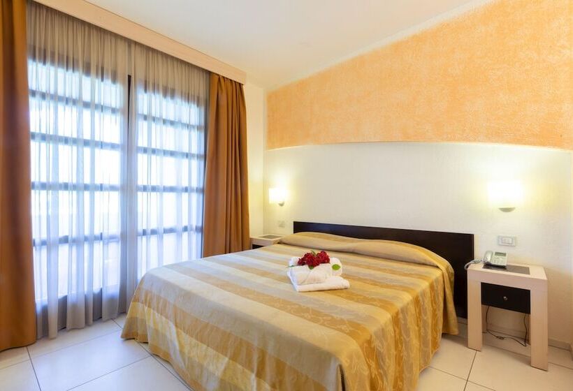 غرفة قياسية, Gallipoli Resort