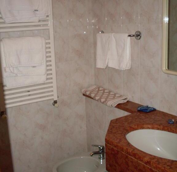 غرفة قياسية, Garden