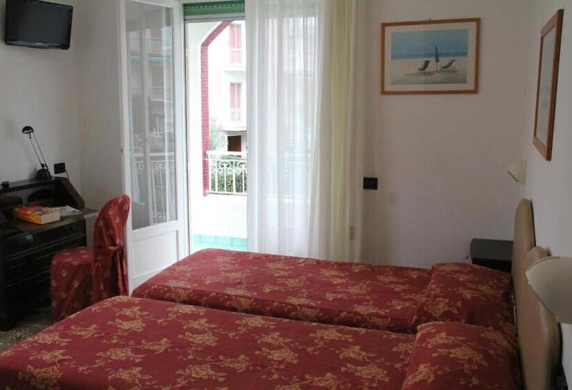 غرفة قياسية, Garden