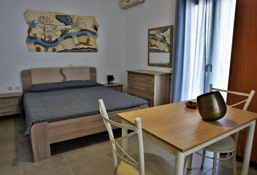 带海景的高档工作室, Kafouros