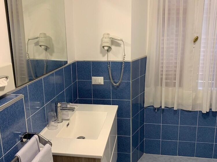 Номер Стандарт, La Balnearia