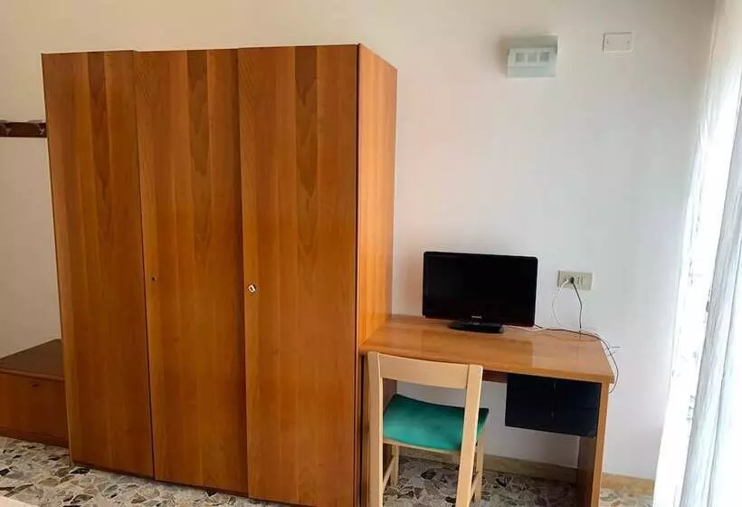 اتاق استاندارد, La Balnearia