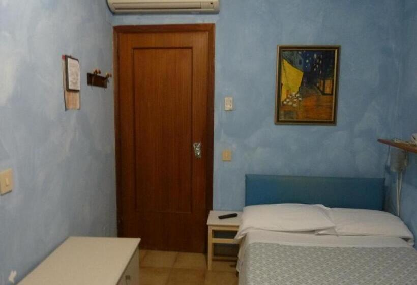 Quarto Estandar Individual, La Balnearia
