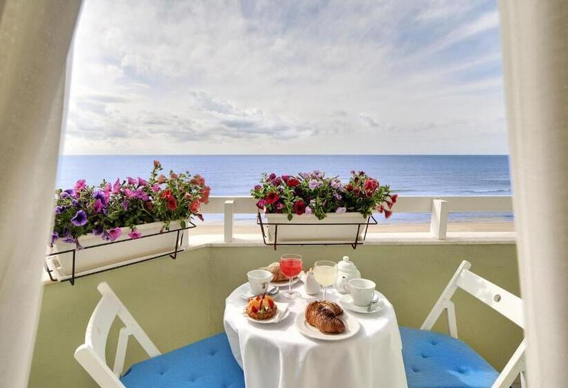 غرفة سوبيريور مطلّة علي البحر, Mida