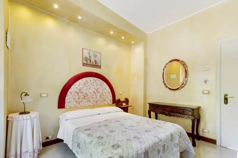 اتاق استاندارد یک نفره, Original