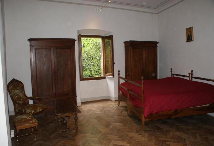 اتاق لوکس, Relais La Torre