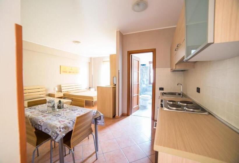 4인용 스탠다드 룸, La Maison Jolie