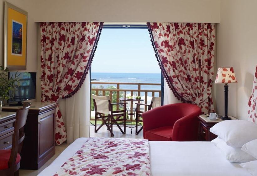 غرفة قياسية مطلّة علي البحر, Roda Beach Resort & Spa