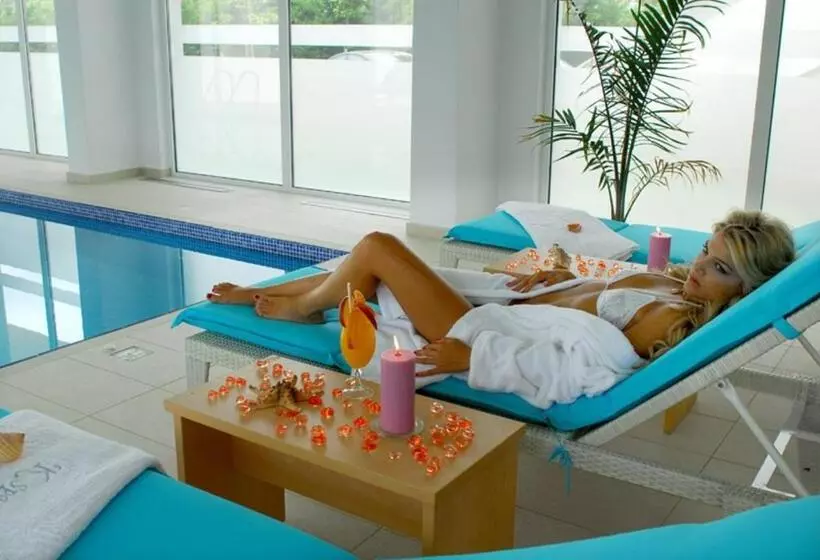 Sviitti, Kinetta Beach Resort And Spa