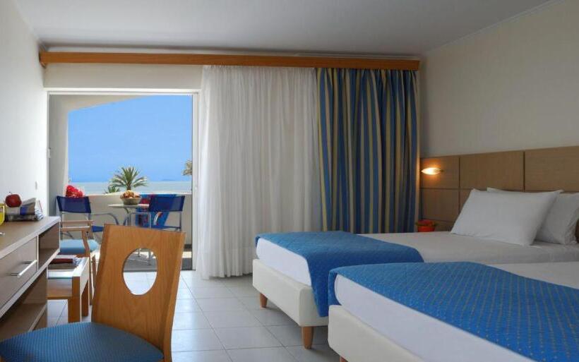 חדר אקזקיוטיב, Kinetta Beach Resort And Spa