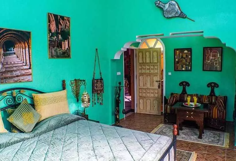 اتاق استاندارد سه نفره, Le Petit Riad Maison D Hôtes