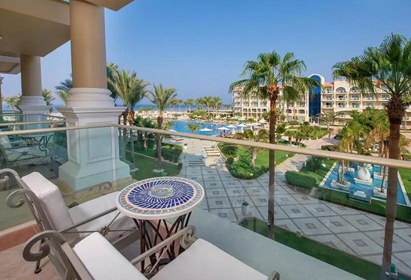 اتاق لوکس با چشم‌انداز استخر, Premier Le Reve Hotel & Spa Sahl Hasheesh   Adults Only 16 Years Plus