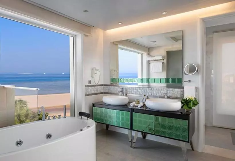 سوییت با چشم‌انداز دریا, Premier Le Reve Hotel & Spa Sahl Hasheesh   Adults Only 16 Years Plus