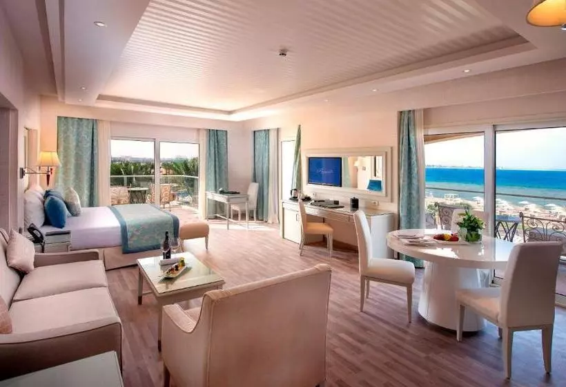 سوییت با چشم‌انداز دریا, Premier Le Reve Hotel & Spa Sahl Hasheesh   Adults Only 16 Years Plus