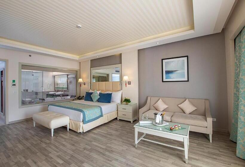 سوئیت پریمیوم با چشمانداز دریا, Premier Le Reve Hotel & Spa Sahl Hasheesh Adults Only 16 Years Plus