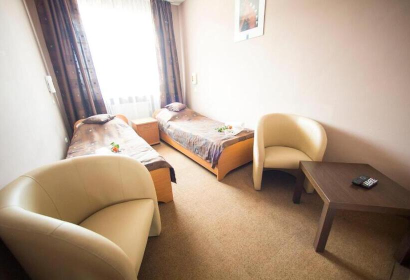 Standard-huone, Roko