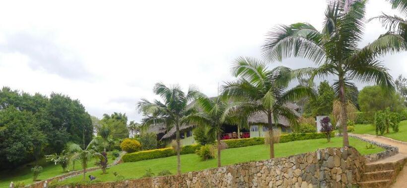 اتاق استاندارد یک تخته با بالکن, Taita Rocks