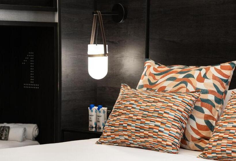 اتاق سوپریور خانوادگی, Toc Hostel Málaga