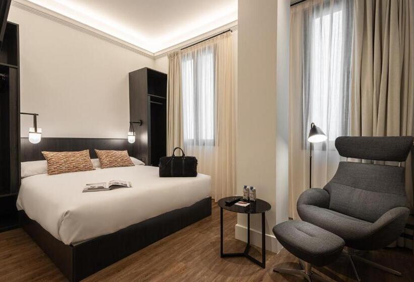 اتاق استاندارد, Toc Hostel Málaga