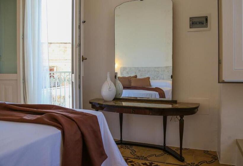 テラス付きスタンダードルーム, Corte Largo Lauro Dimore & Spa