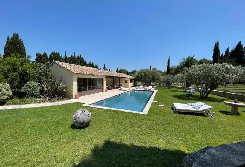 스탠다드 룸, Mas Millésime   Chambre Double   Petit Déjeuner   Piscine   Mas Du Xviiième Siècle Proche Saint Rémy