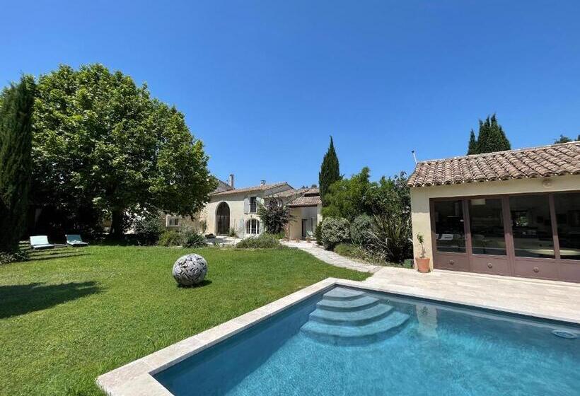 스탠다드 룸, Mas Millésime   Chambre Double   Petit Déjeuner   Piscine   Mas Du Xviiième Siècle Proche Saint Rémy